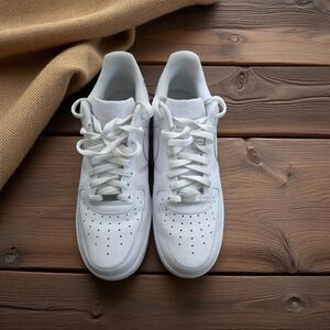 Nike Air Force 1 Low White Men's Shoes Size 12 Classic All-White Leather Sneaker